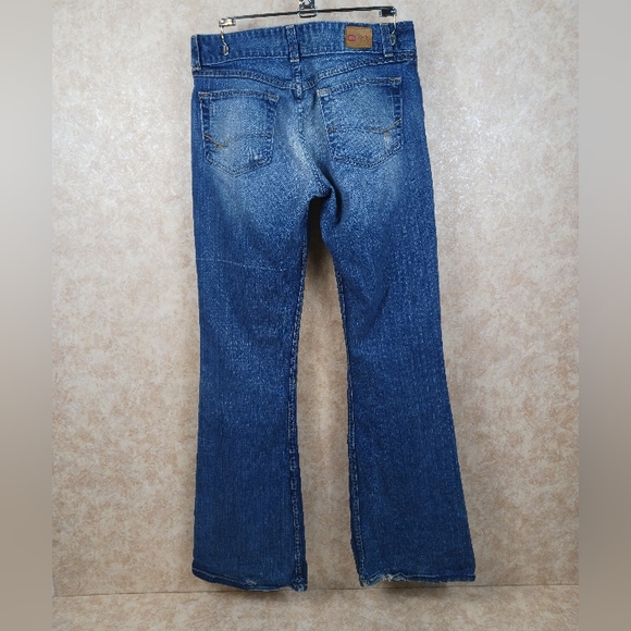 BKE Denim Culture Stretch Flare Leg Jeans Size 29x33.5 Casual Distressed - Picture 3 of 12